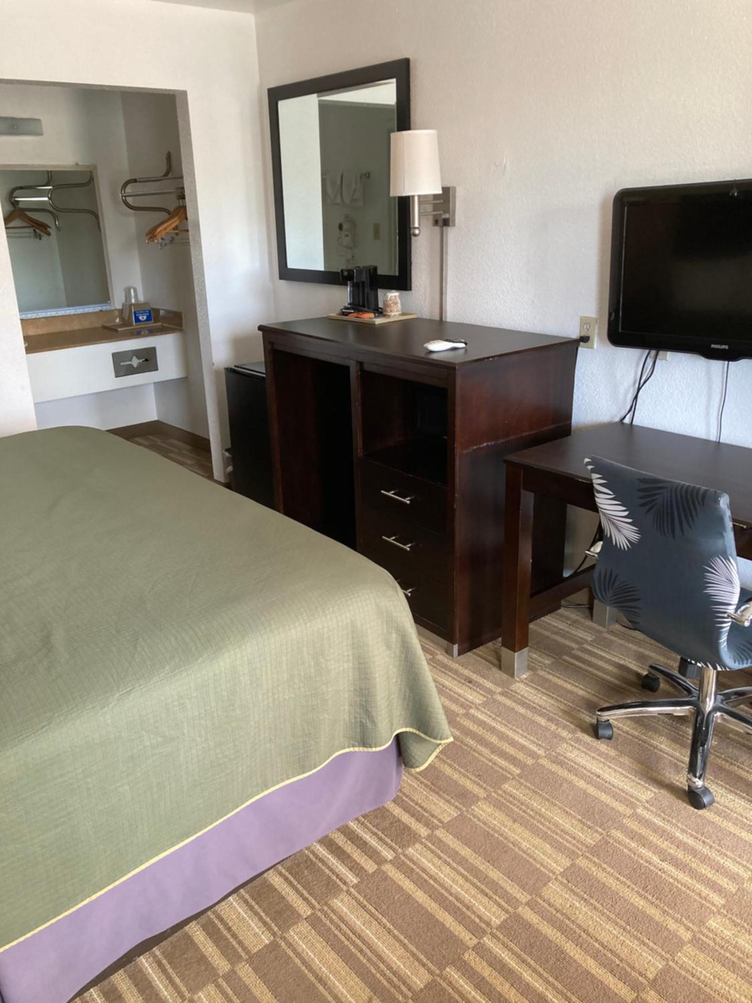 Americas Best Value Inn Clute Dış mekan fotoğraf